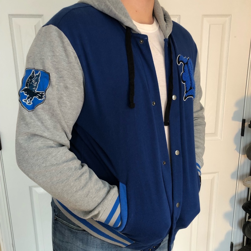 XL Ravenclaw Varsity Jacket from Hot Topic